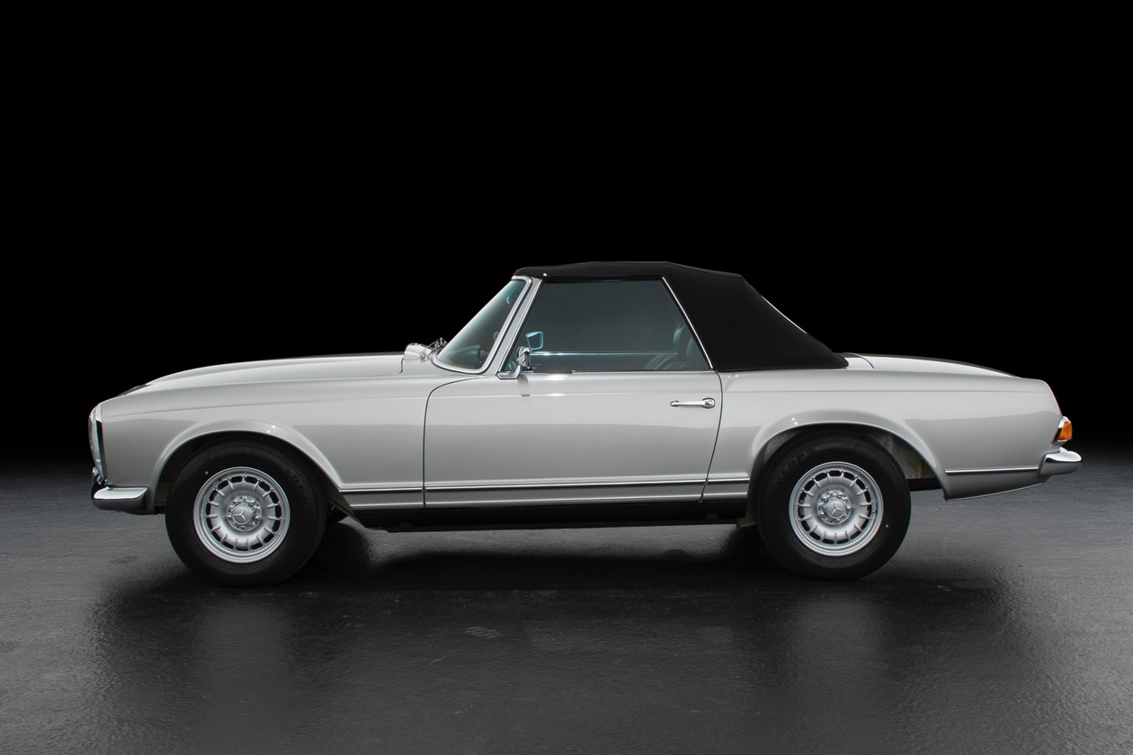 Mercedes Benz 280 SL Pagode seite