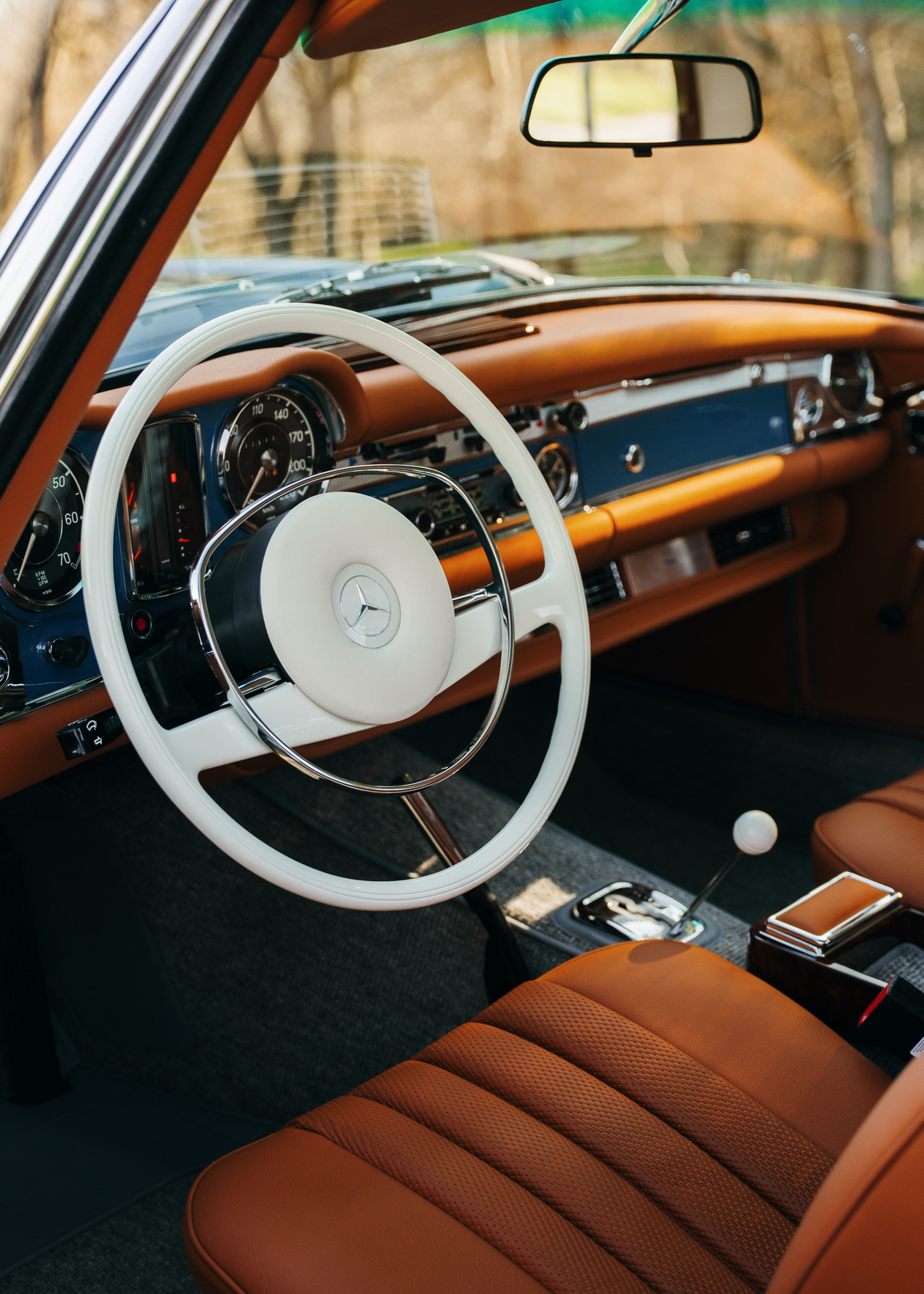 280 SL Pagoda for sale (blue) by Bechtel
