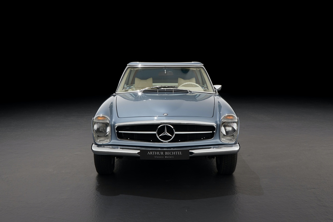Mercedes Benz 280 SL Pagode